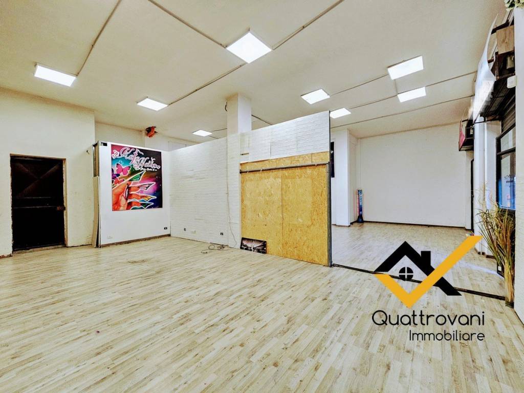 negozio in affitto a Catania in zona Centro Storico