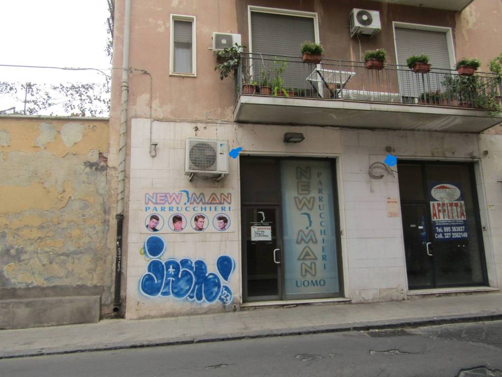 trivano in affitto a Catania in zona Centro Storico