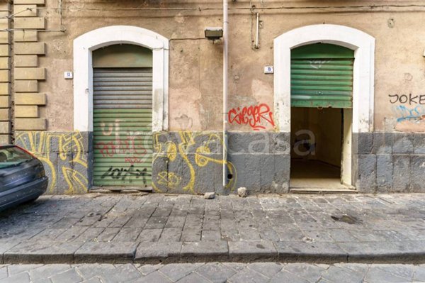 negozio in affitto a Catania