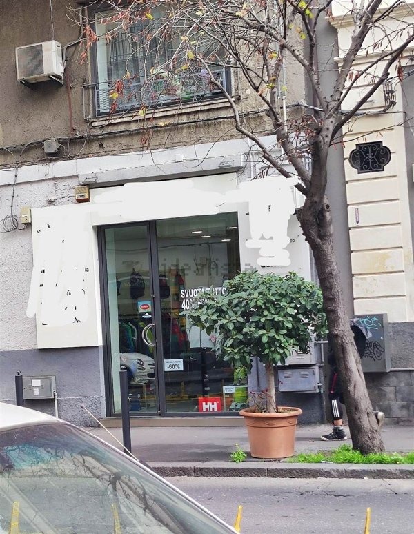 negozio in affitto a Catania