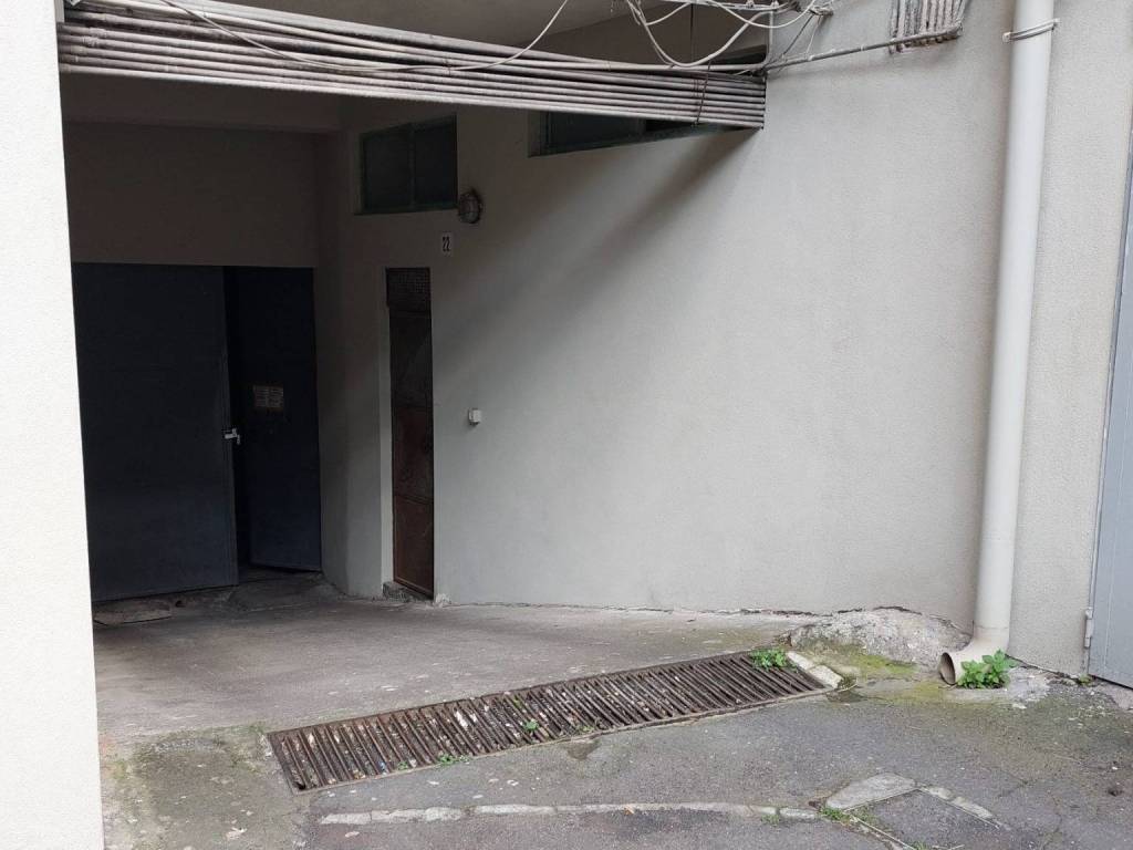 locale commerciale in affitto a Catania