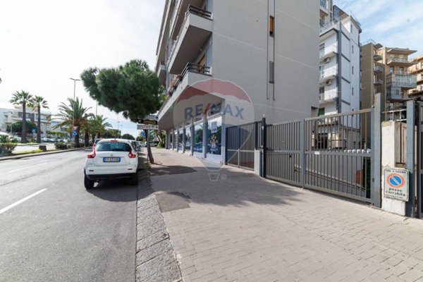 locale di sgombero in affitto a Catania