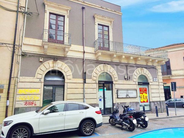 negozio in affitto a Catania in zona Centro Storico