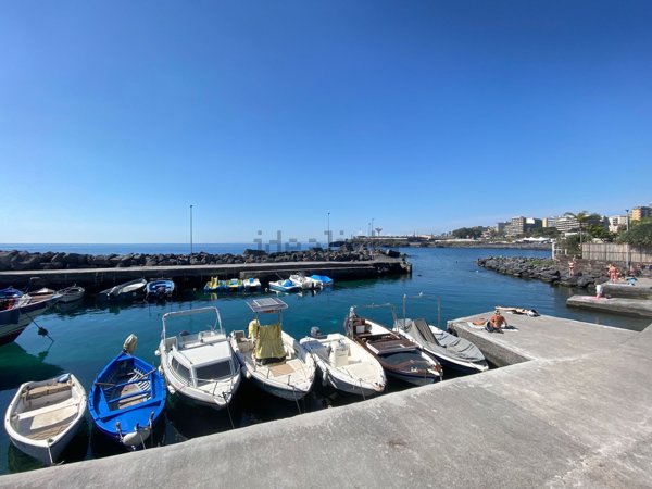 appartamento in affitto a Catania in zona Ognina