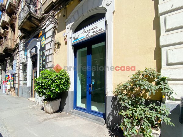 locale commerciale in affitto a Catania