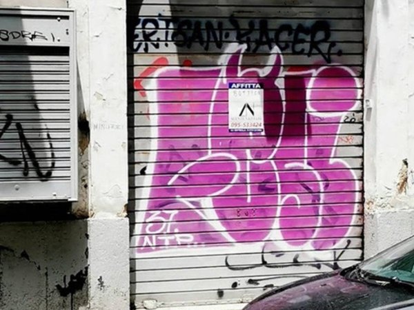 negozio in affitto a Catania in zona Centro Storico