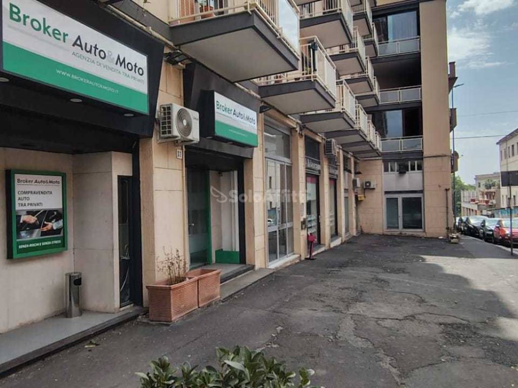 negozio in affitto a Catania in zona Cibali