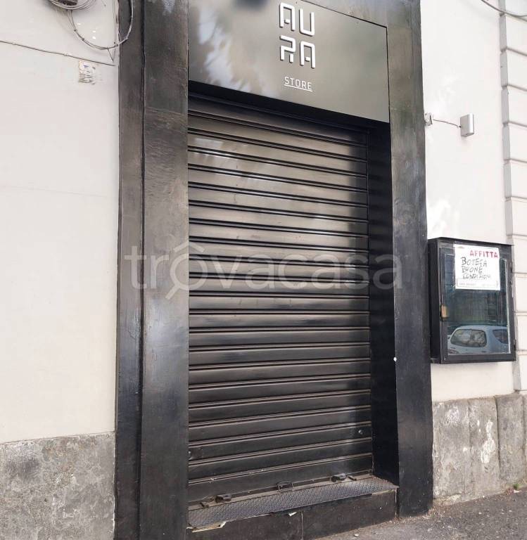 negozio in affitto a Catania