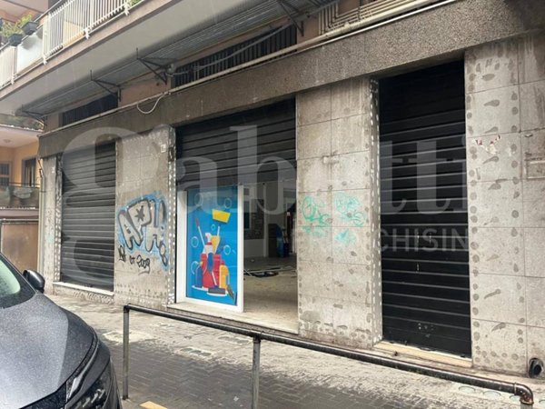negozio in affitto a Catania