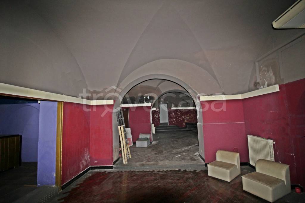 locale commerciale in affitto a Catania