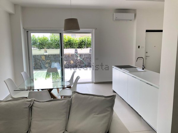 appartamento in affitto a Catania in zona Fontanarossa