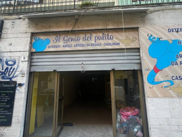 negozio in affitto a Catania in zona Picanello