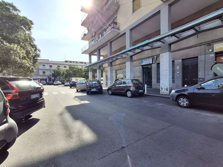 locale commerciale in affitto a Catania