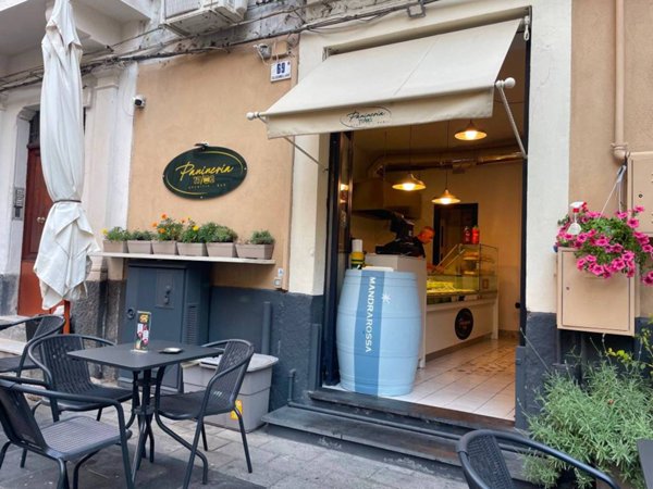 negozio in affitto a Catania