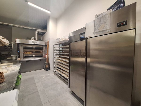 negozio in affitto a Catania in zona Canalicchio