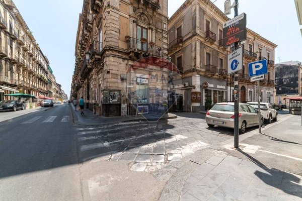 negozio in affitto a Catania