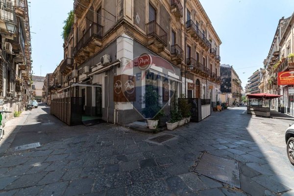 negozio in affitto a Catania