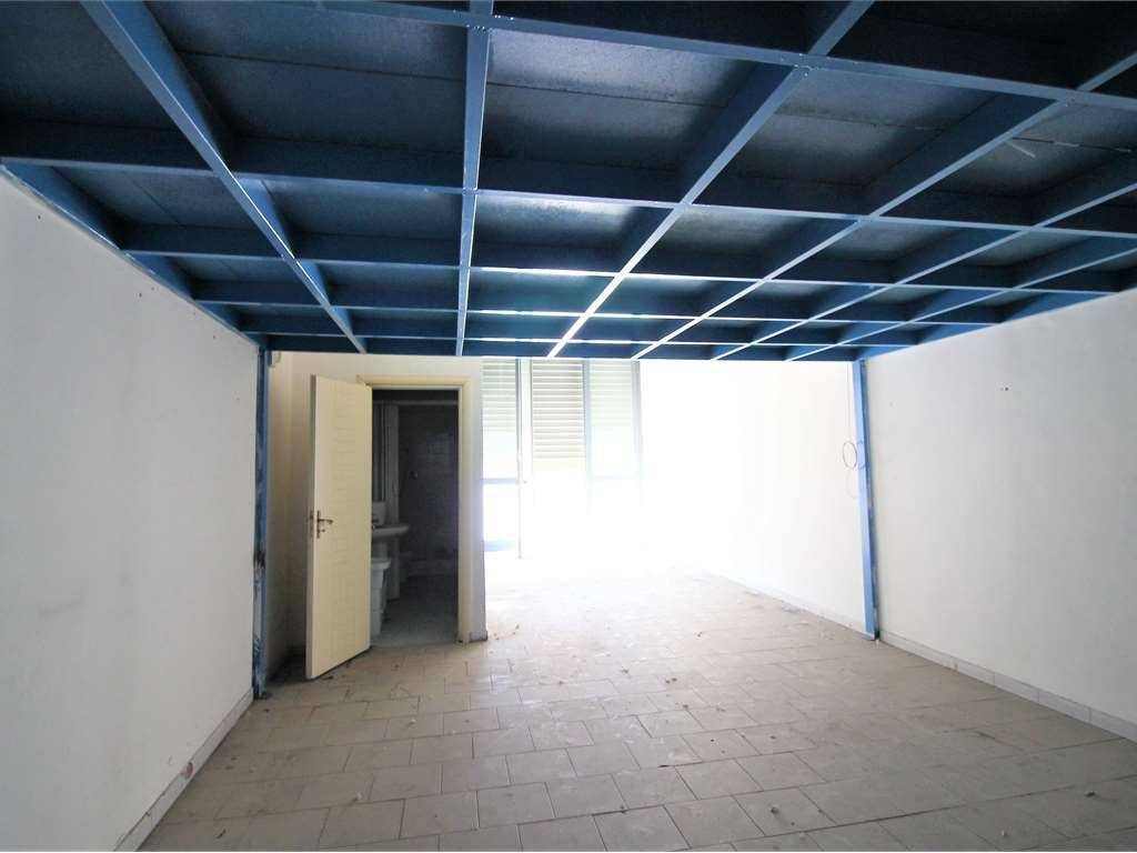 locale commerciale in affitto a Catania in zona Cibali