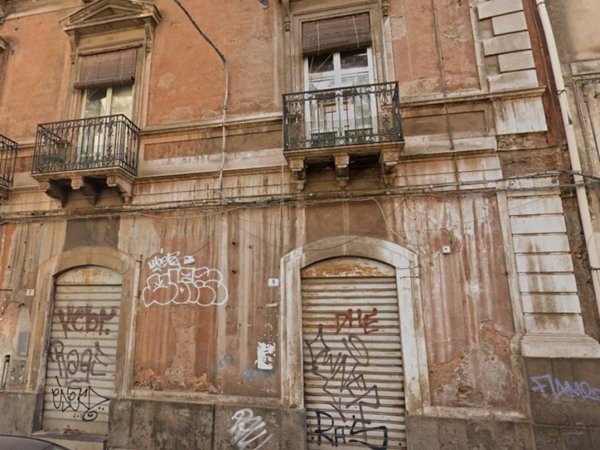 negozio in affitto a Catania in zona Centro Storico