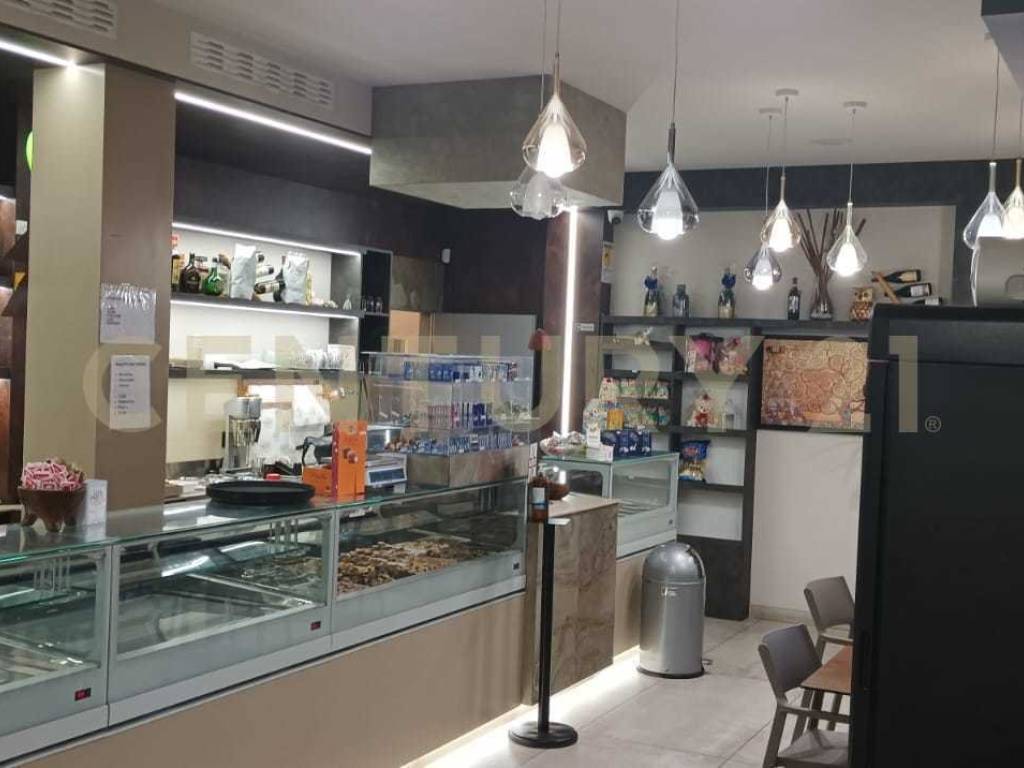 locale commerciale in affitto a Catania