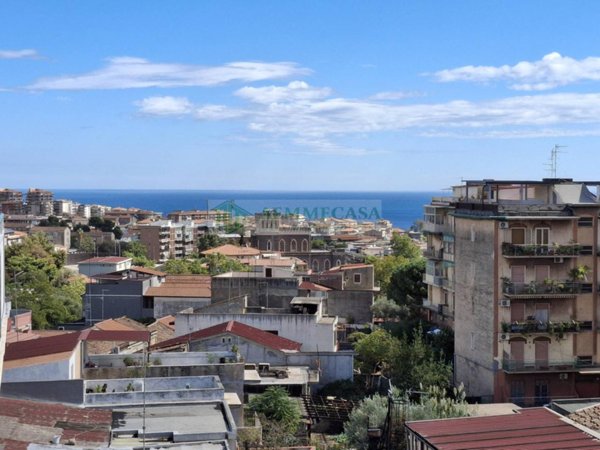 appartamento in affitto a Catania in zona Canalicchio