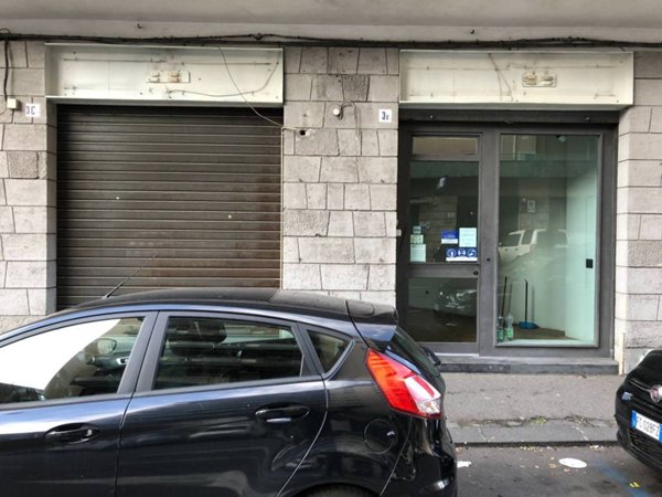 negozio in affitto a Catania