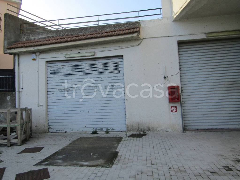 locale commerciale in affitto a Catania