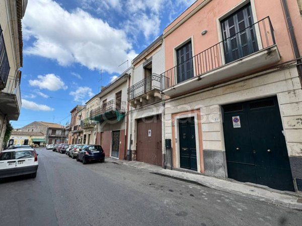 locale commerciale in affitto a Catania in zona Centro Storico