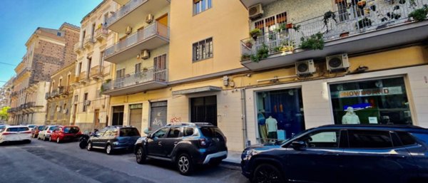 negozio in affitto a Catania in zona Picanello