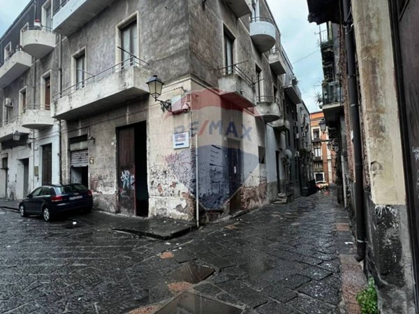 locale commerciale in affitto a Catania in zona Centro Storico