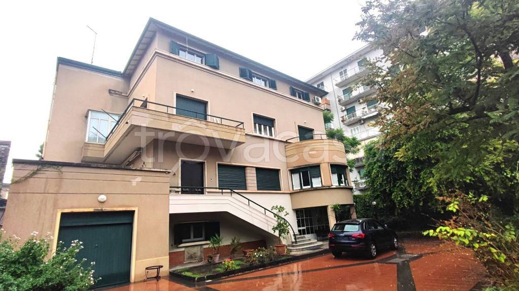 appartamento in affitto a Catania in zona Picanello