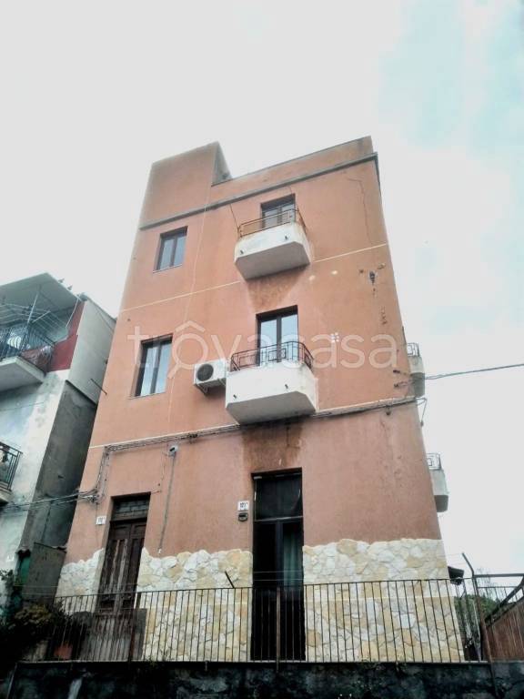 appartamento in affitto a Catania in zona Picanello