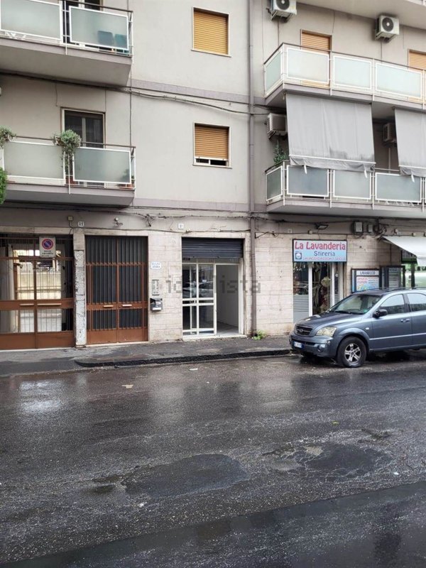 locale commerciale in affitto a Catania