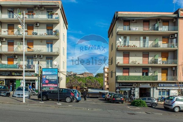 locale commerciale in affitto a Catania