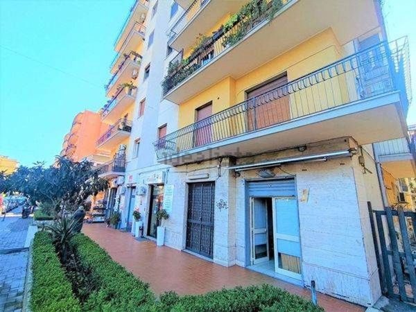 locale commerciale in affitto a Catania