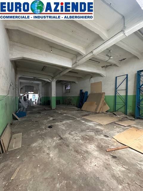 locale commerciale in affitto a Catania in zona Centro Storico