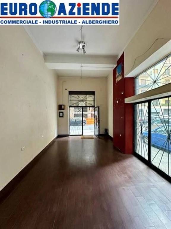 negozio in affitto a Catania