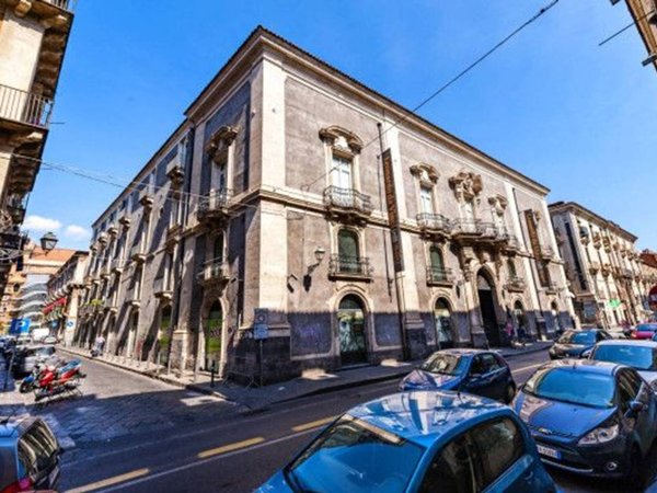 appartamento in affitto a Catania in zona Centro Storico