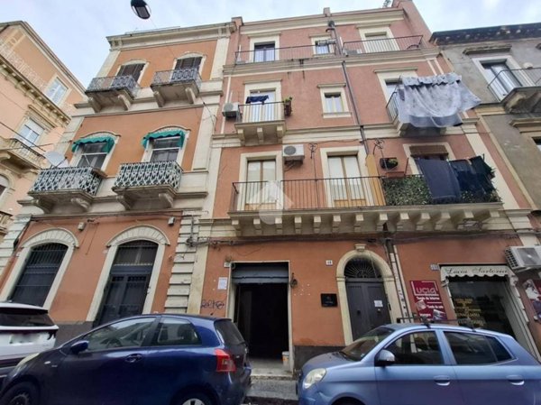 negozio in affitto a Catania in zona Centro Storico