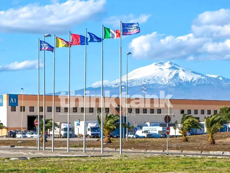 locale commerciale in affitto a Catania in zona Fontanarossa