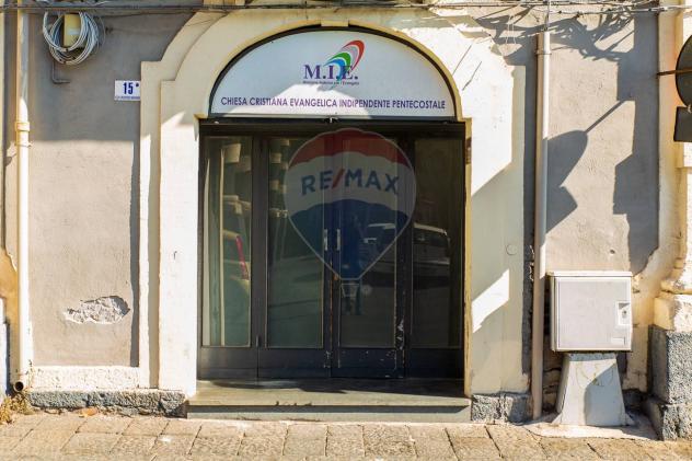 locale commerciale in affitto a Catania