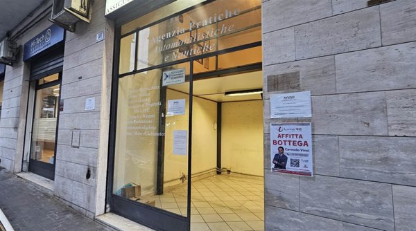 locale commerciale in affitto a Catania