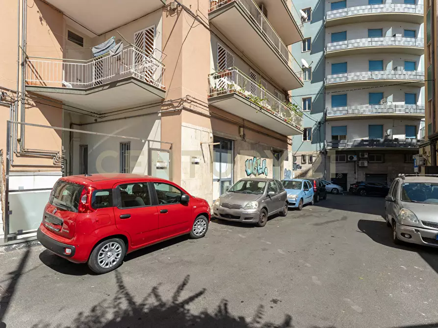 negozio in affitto a Catania in zona Centro Storico