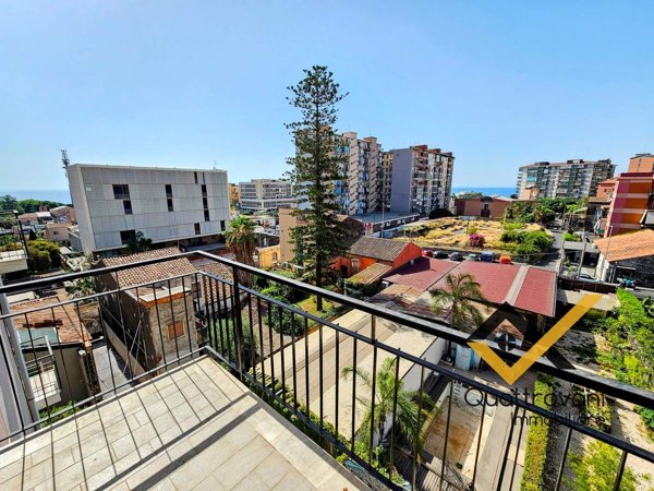 appartamento in affitto a Catania in zona Ognina