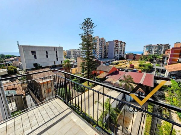 appartamento in affitto a Catania in zona Ognina