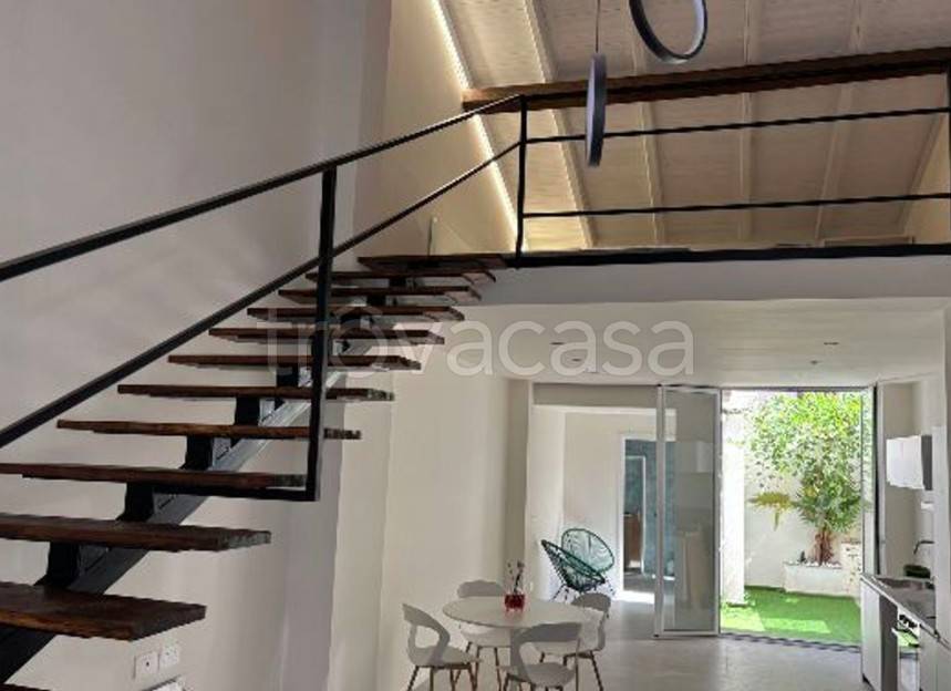 appartamento in affitto a Catania in zona Ognina