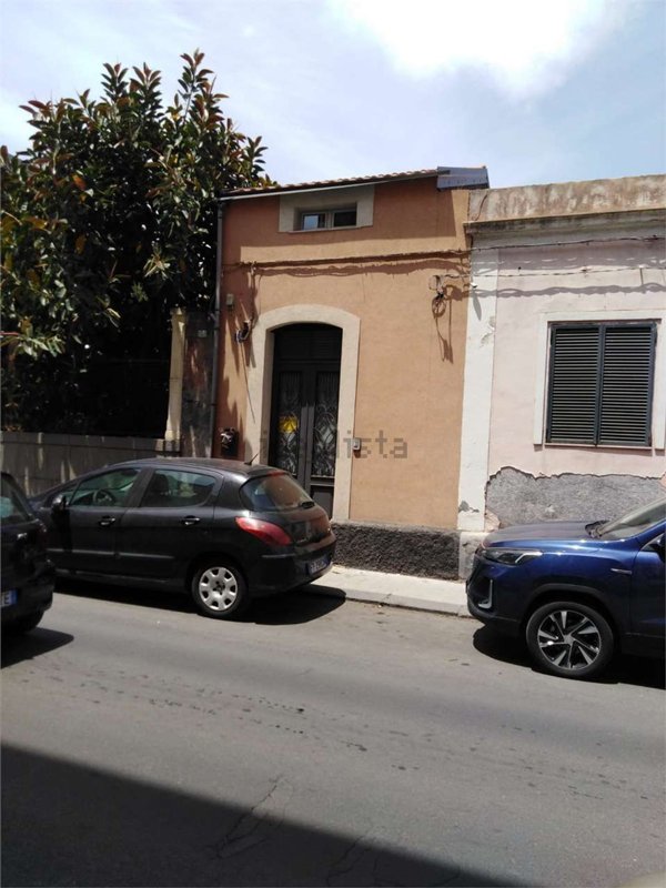 ufficio in affitto a Catania in zona Picanello