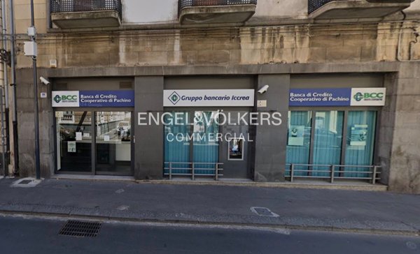 locale commerciale in affitto a Catania