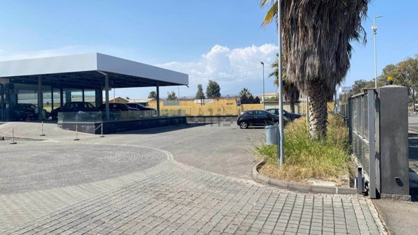 capannone in affitto a Catania in zona San Giuseppe la Rena