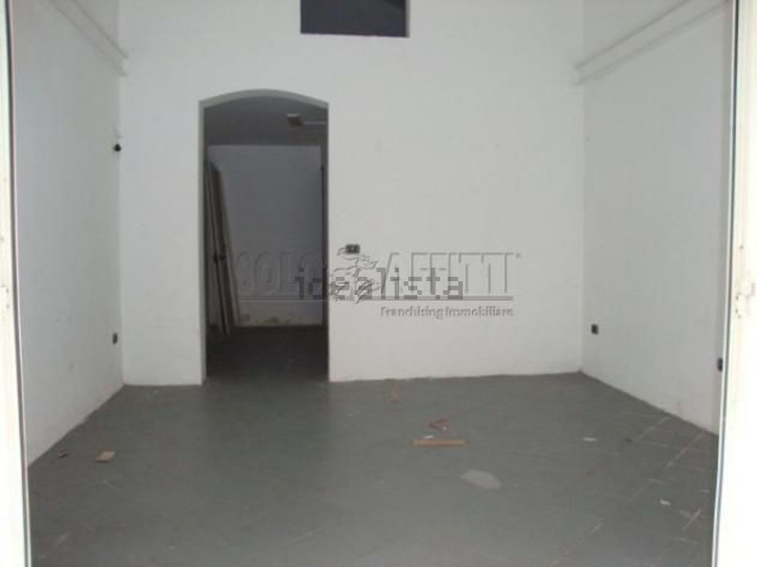 negozio in affitto a Catania